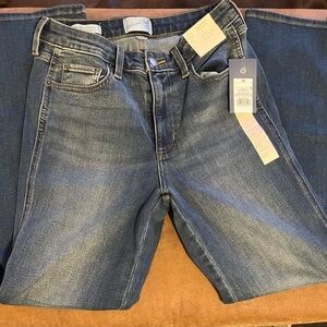 NWT Universal Thread Everyday High Rise Straight Leg Jeans Size 8R